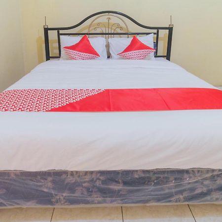 Oyo 2269 Hotel Astika Ambon Εξωτερικό φωτογραφία