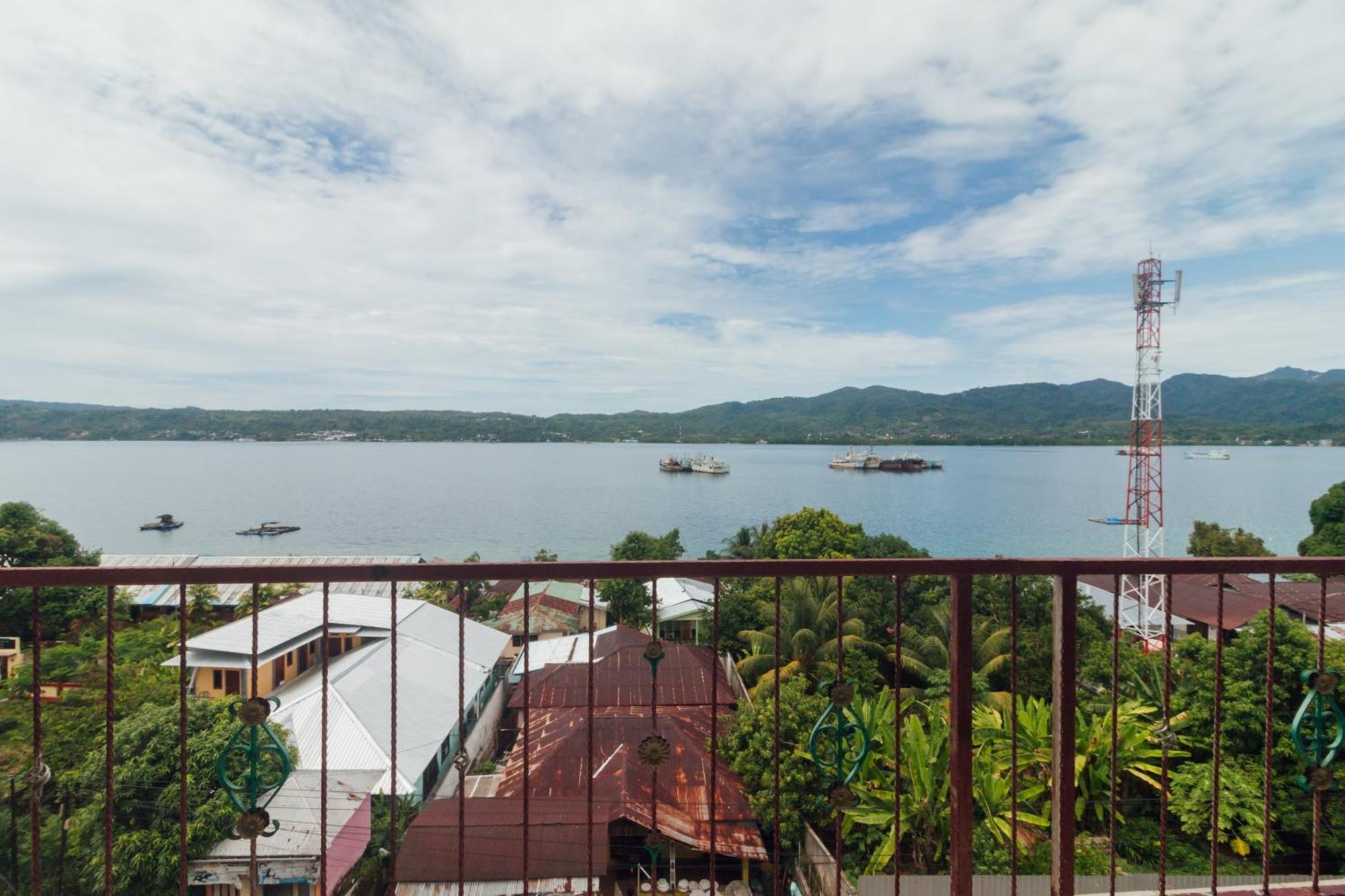 Oyo 2269 Hotel Astika Ambon Εξωτερικό φωτογραφία