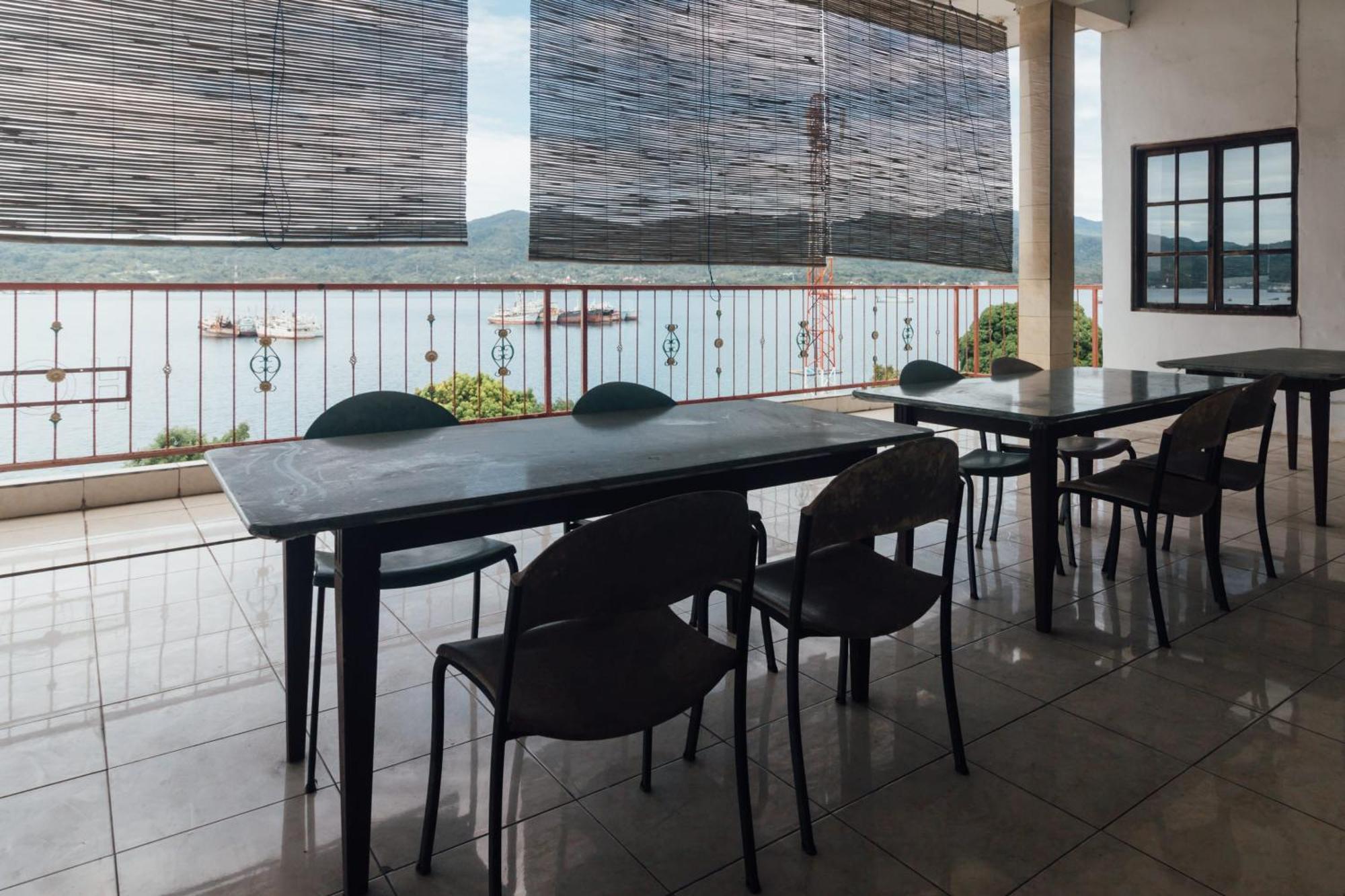Oyo 2269 Hotel Astika Ambon Εξωτερικό φωτογραφία