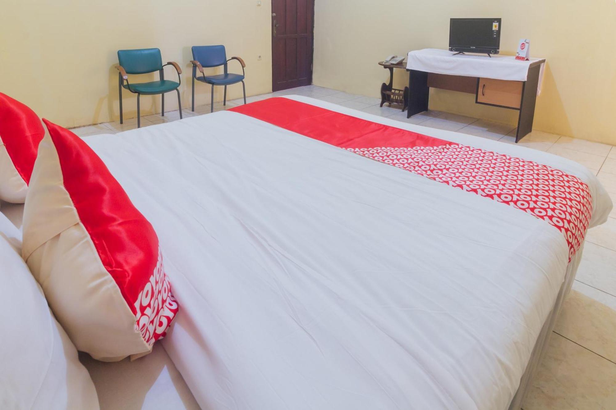 Oyo 2269 Hotel Astika Ambon Εξωτερικό φωτογραφία