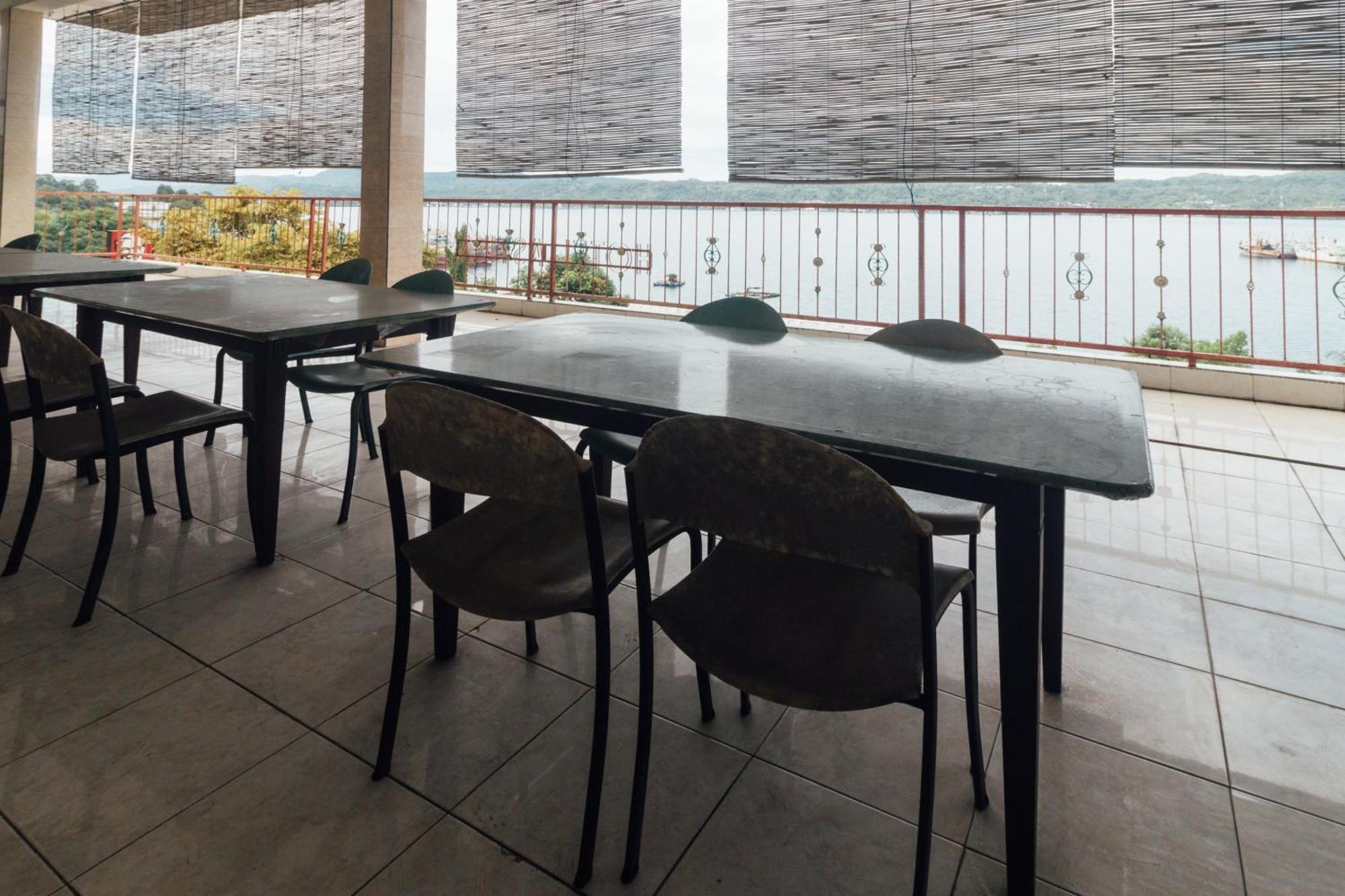 Oyo 2269 Hotel Astika Ambon Εξωτερικό φωτογραφία